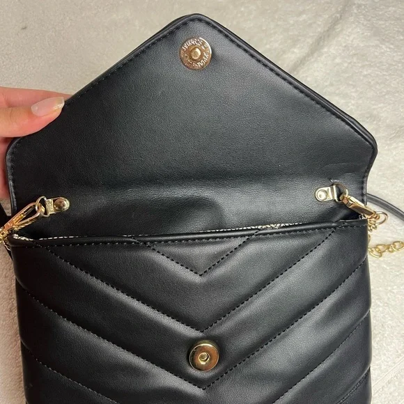 Kelly & Katie Day To Night Clutch - Picture 7 of 7